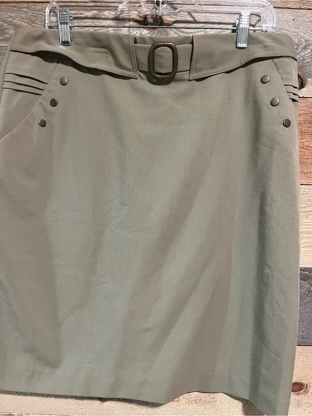 Larry Levine Stretch High-Waist Tan A-Line Skirt. Size 12